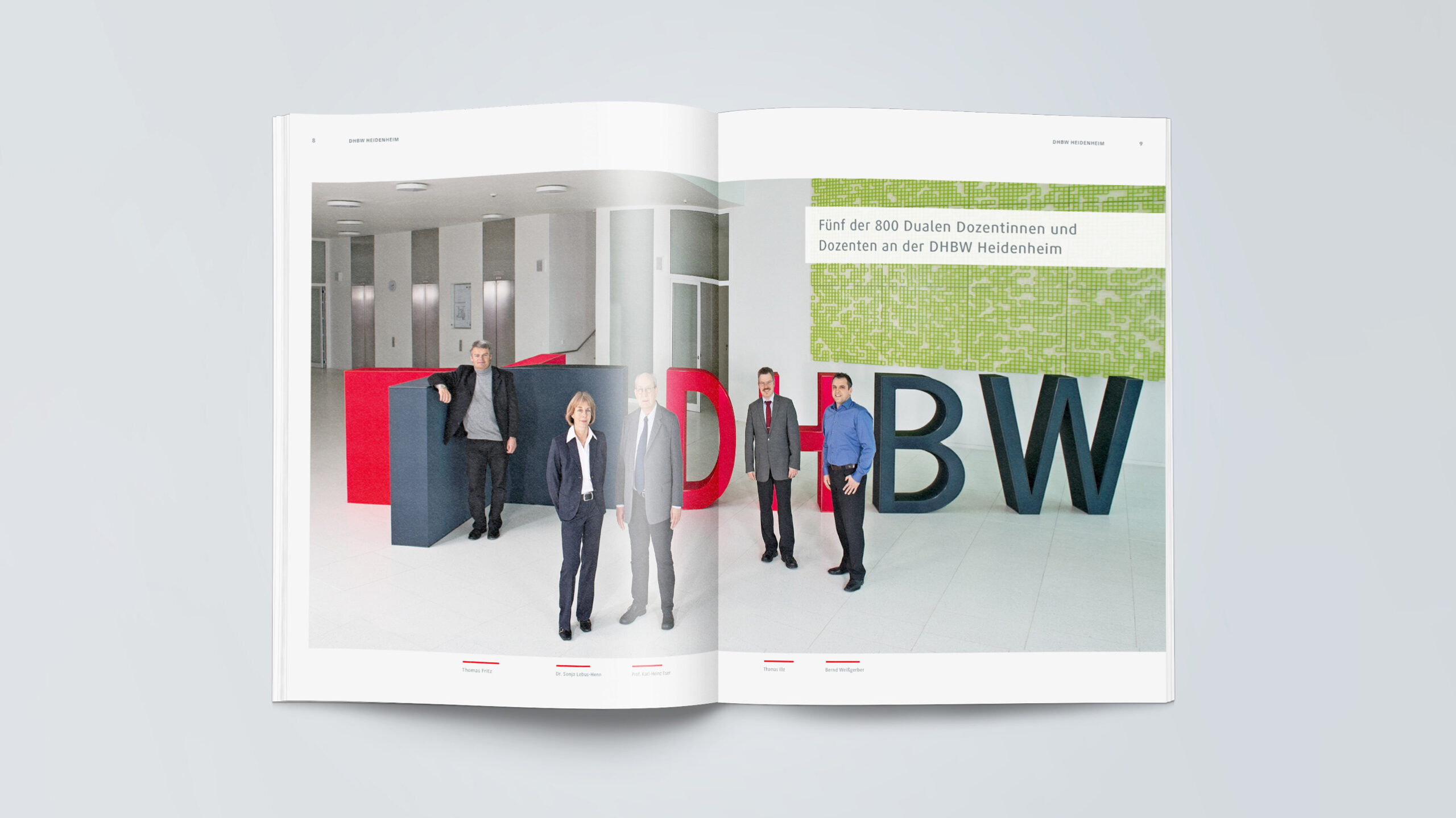 jungkommunikation_projekte_duale-hochschule-baden-wuerttemberg_DHBW_corporate-design_broschuere_1630x916-13