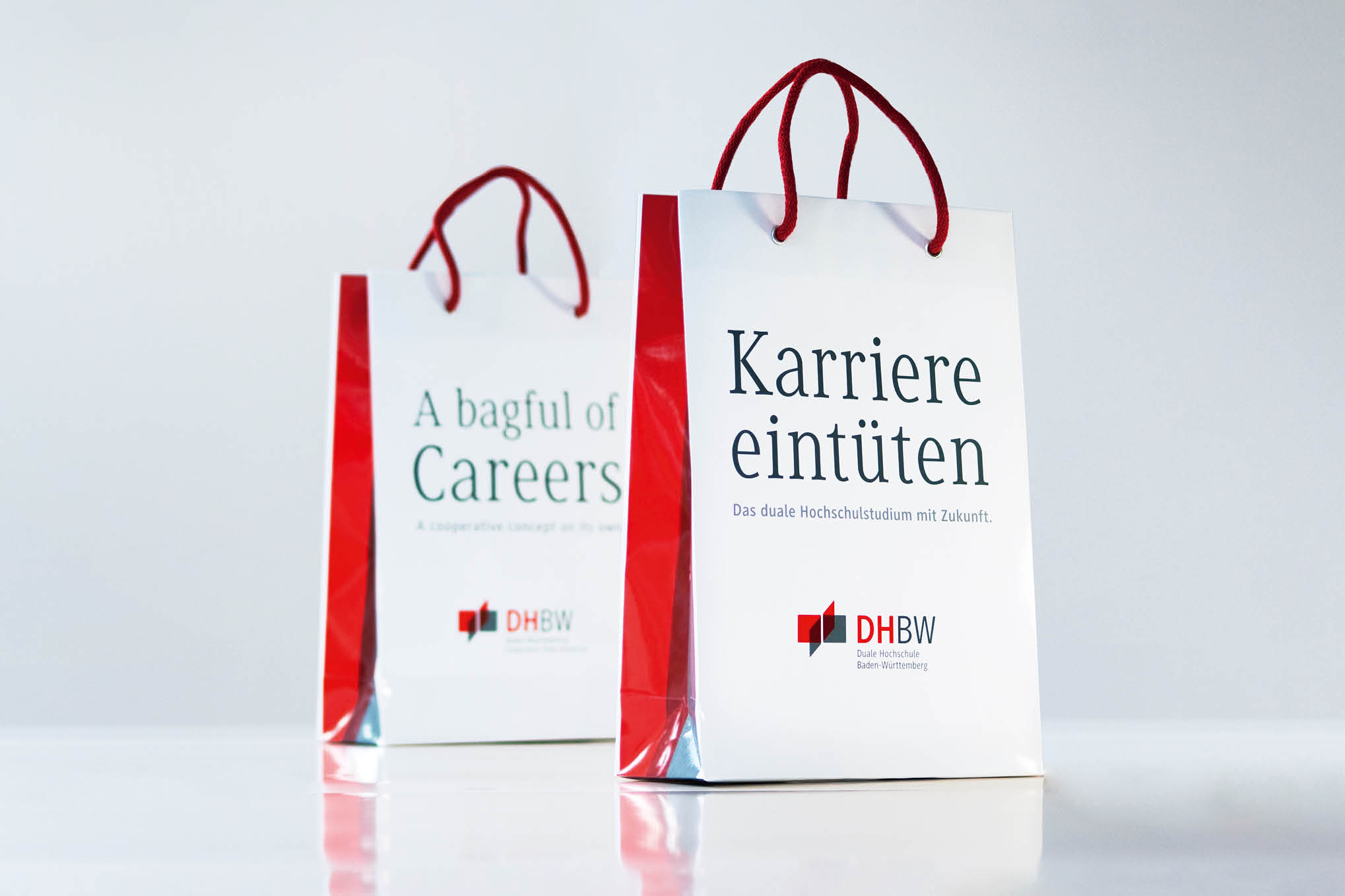 jungkommunikation_projekte_duale-hochschule-baden-wuerttemberg_DHBW_corporate-design_give-away_978x652-13